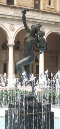 Danza y Bacchante infantil Faun, por Frederick William Macmonnies en la biblioteca del italiano Courtyard. Es una de sus más famosas esculturas.