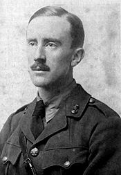 J.R.R. Tolkien fue un decisivo erudito de literatura anglosajona.