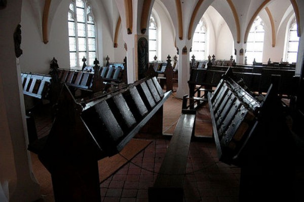 Library of St. Walburga, Zutphen, Holanda(preservada desde el suglo XVI).jpg