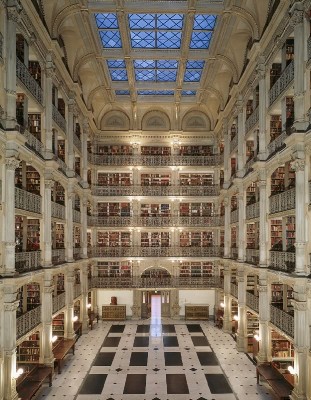 George Peabody Library, Baltimore, Maryland,USA.jpg