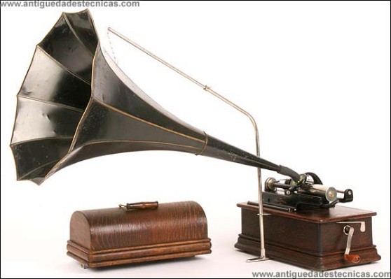 gramofonos y fonografos (28).jpg