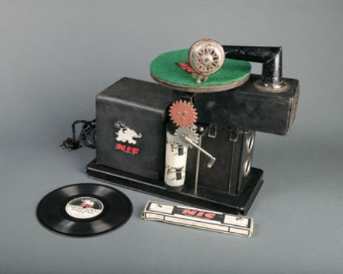 gramofonos y fonografos (105).jpg