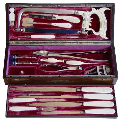 surgical_set_Snowden_Cohn_ivory_case_full_open.jpg