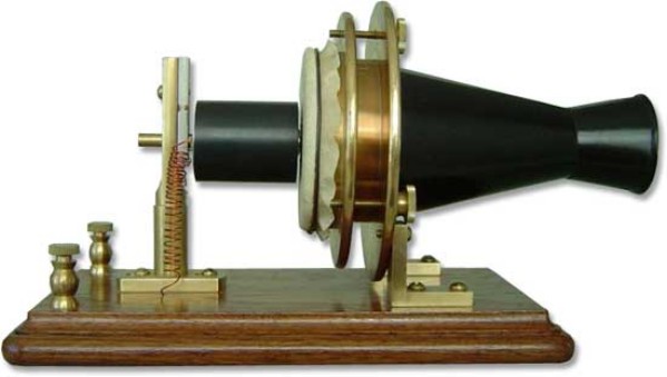 1876-Bell-centennial-lrg.jpg